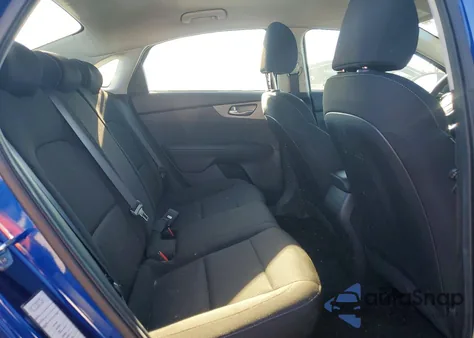 2021 Kia Forte Fe from USA, damaged, VIN 3KPF24AD6ME349657